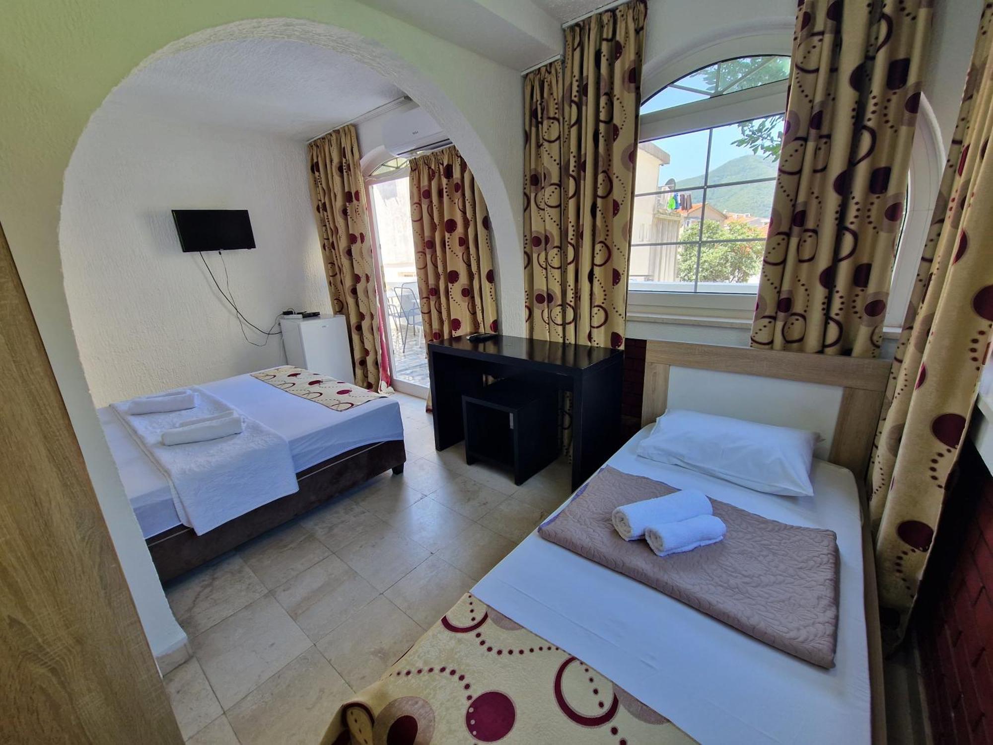 Villa Golf Budva Luaran gambar