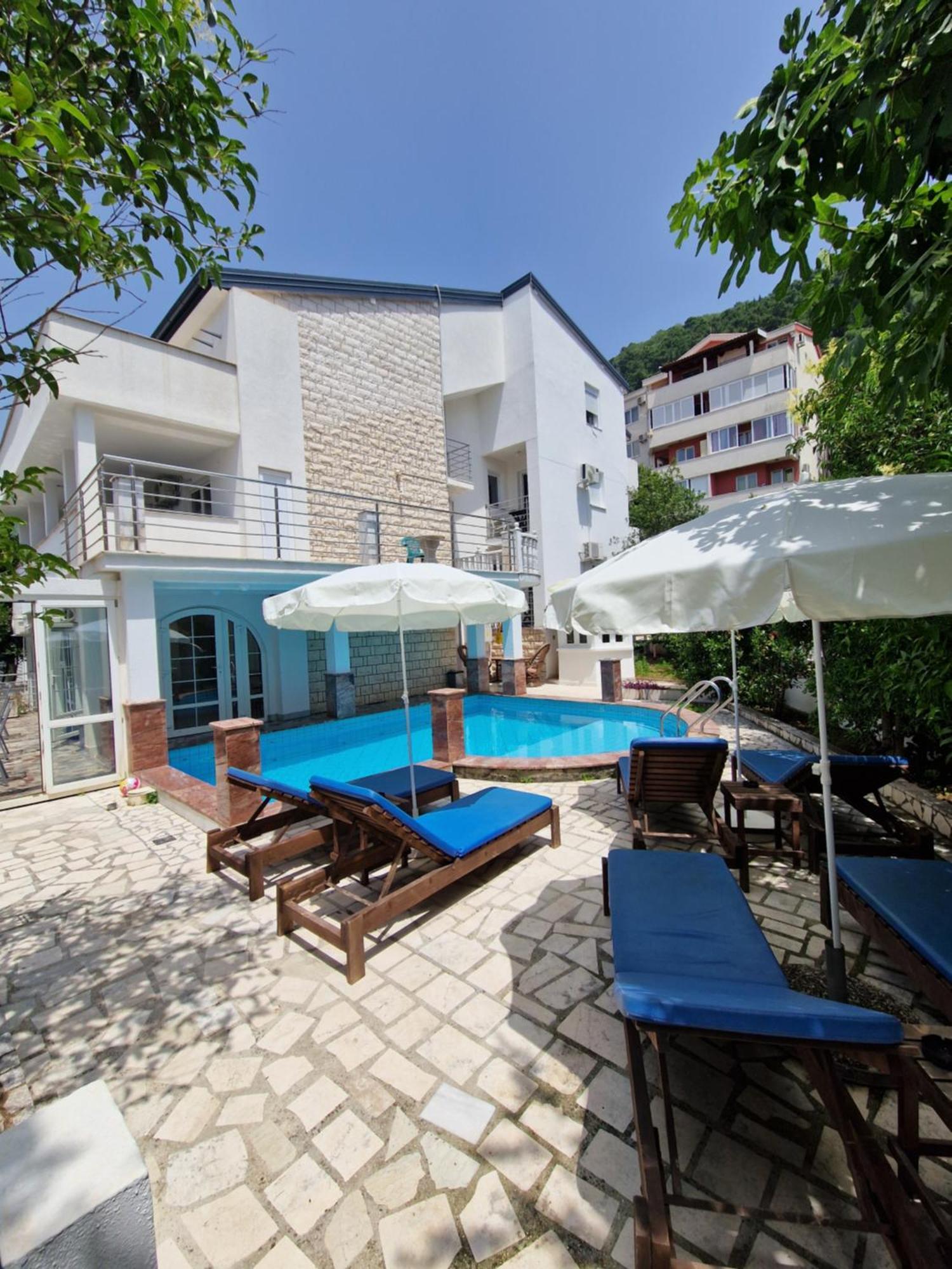 Villa Golf Budva Luaran gambar