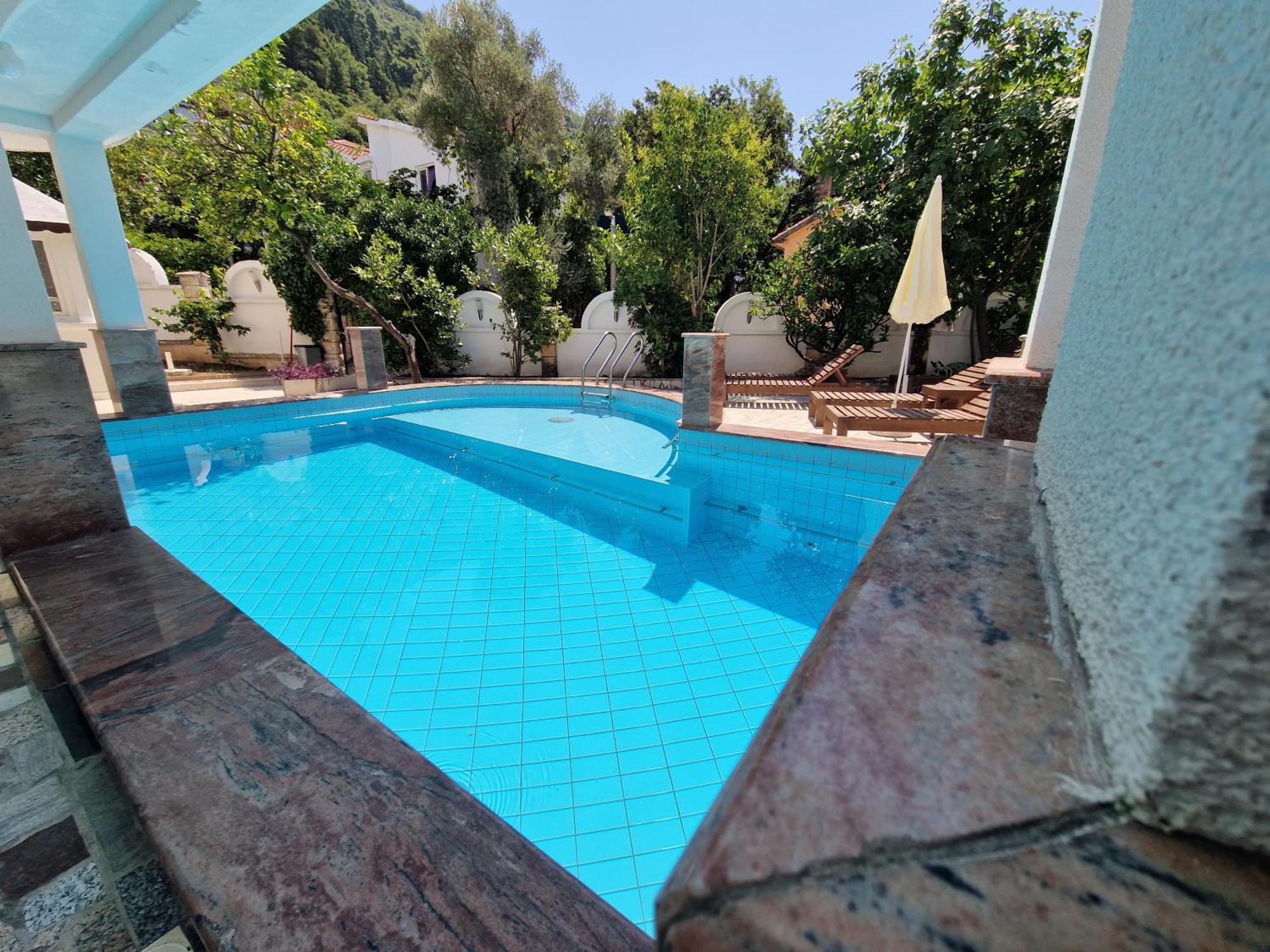 Villa Golf Budva Luaran gambar