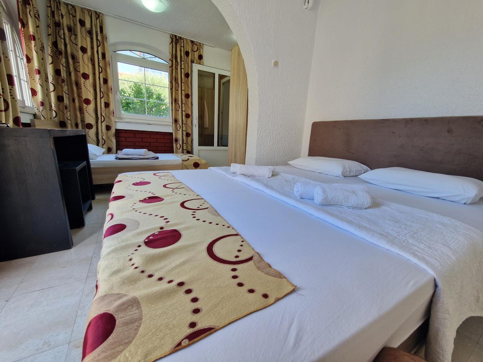 Villa Golf Budva Luaran gambar